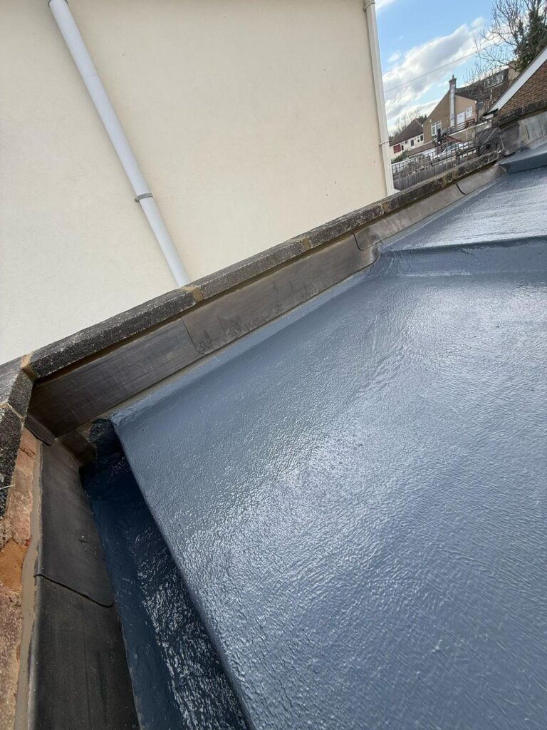 flat roof corner