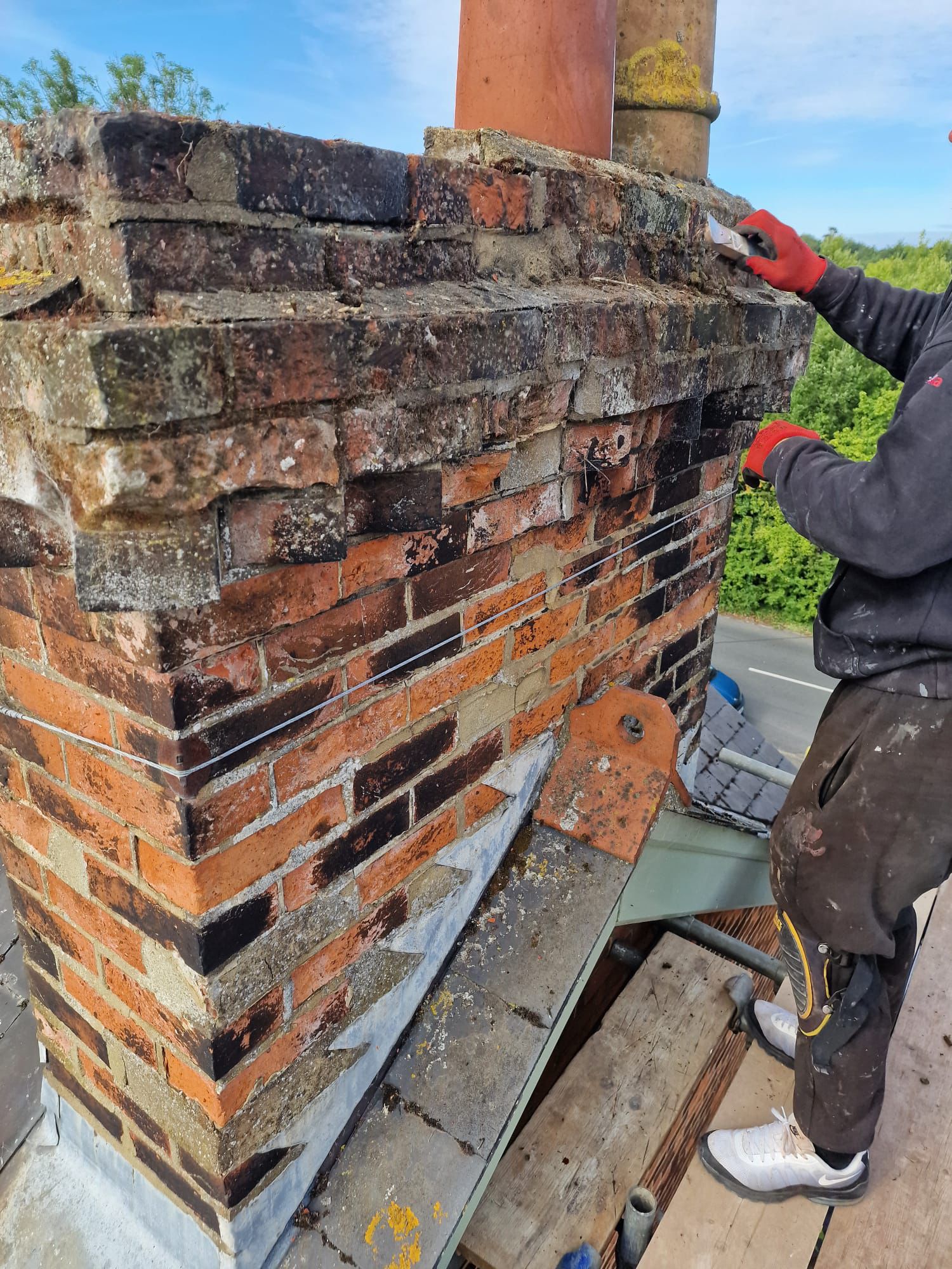 chimney pointing